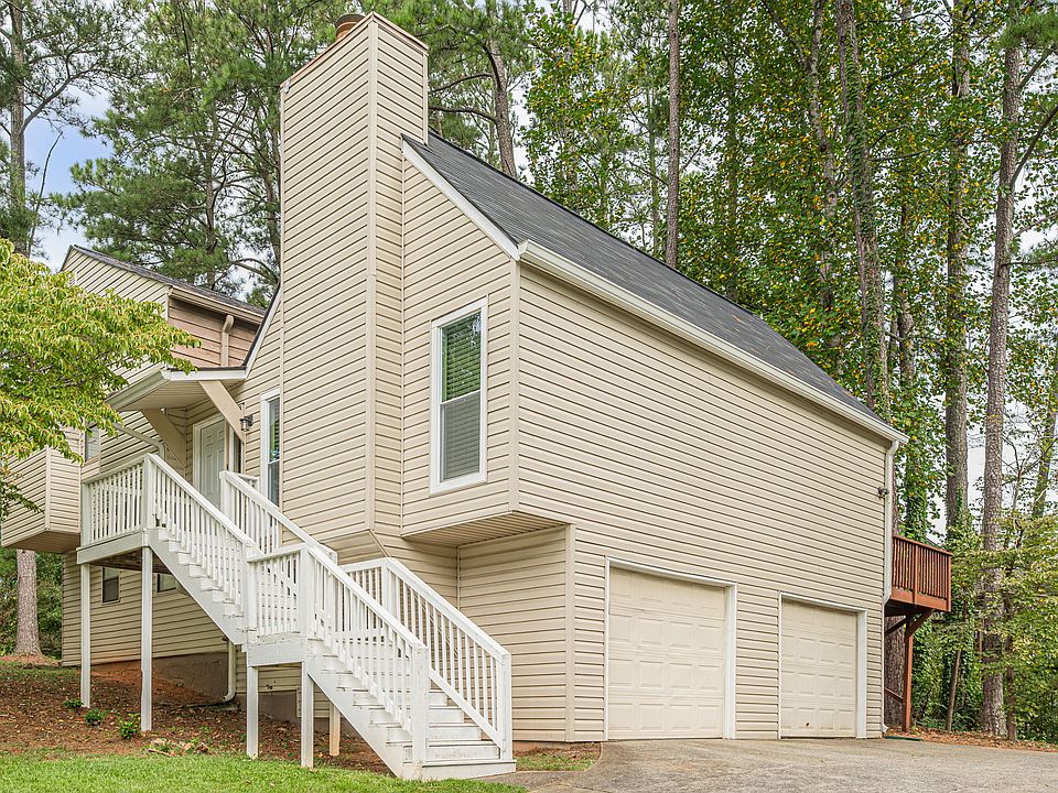 1st image of 4972 Shallow Ridge Ct NE