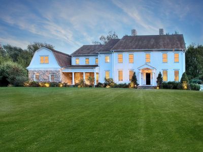 14 Mayflower Parkway, Westport, CT, 06880