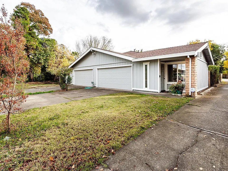 2734 Hurley Way
