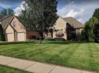 3849 Beacon Woods Dr, Cleves, OH 45002