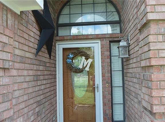 3rd image of 2522 County Road 4106