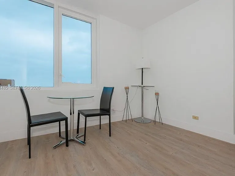 2301 Collins Ave #927 — Photo 12
