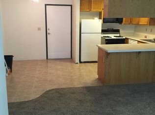 8303 Laborough Dr APT B, Bakersfield, CA 93311