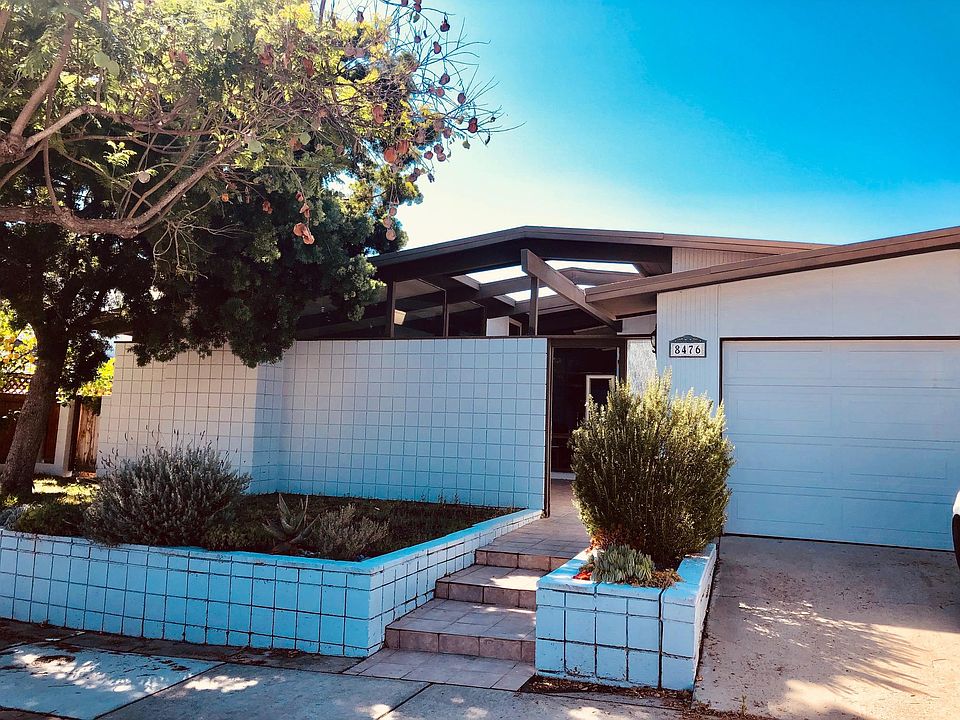 1st image of 8476 Harwell Dr