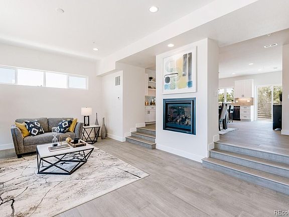 3rd image of 273 Clementina St
