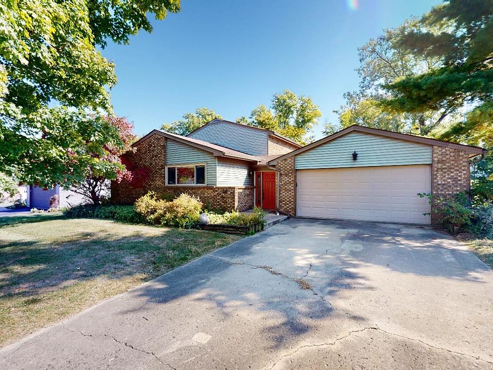 1st image of 10812 Surfwood Ln
