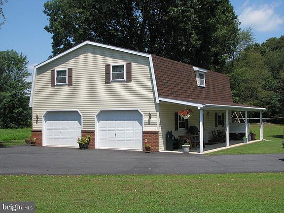 3rd image of 670 Prescott Dr