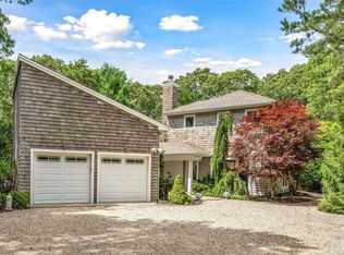 1 Woodland Way, Quogue, NY 11959