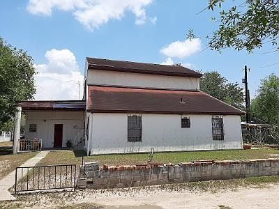 1st image of 3615 Francisca Ave