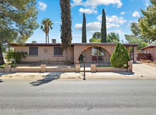 7840 E Dogwood St, Tucson, AZ 85730