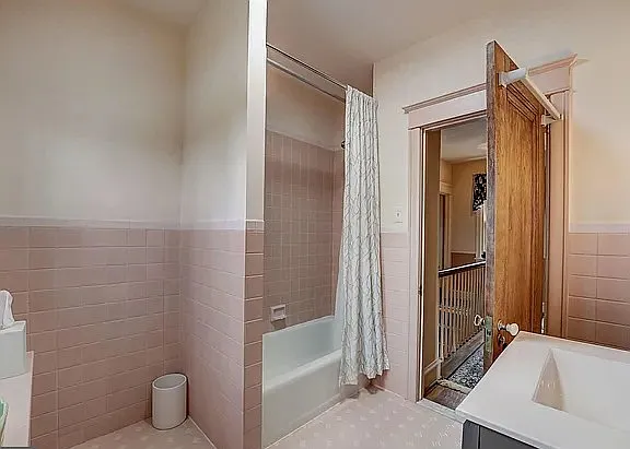 307 Waring Rd — Photo 27