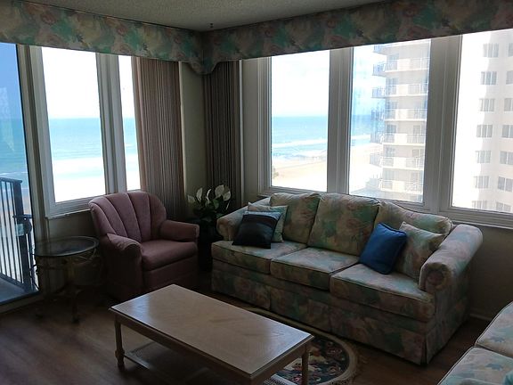 3rd image of 2947 S Atlantic Ave APT 603