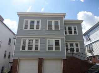 5 Parker St, Chelsea, MA 02150