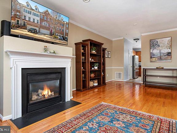3rd image of 1152 Carbondale Way #35