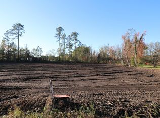 137 NW Bridge Rd, Jacksonville, NC 28540