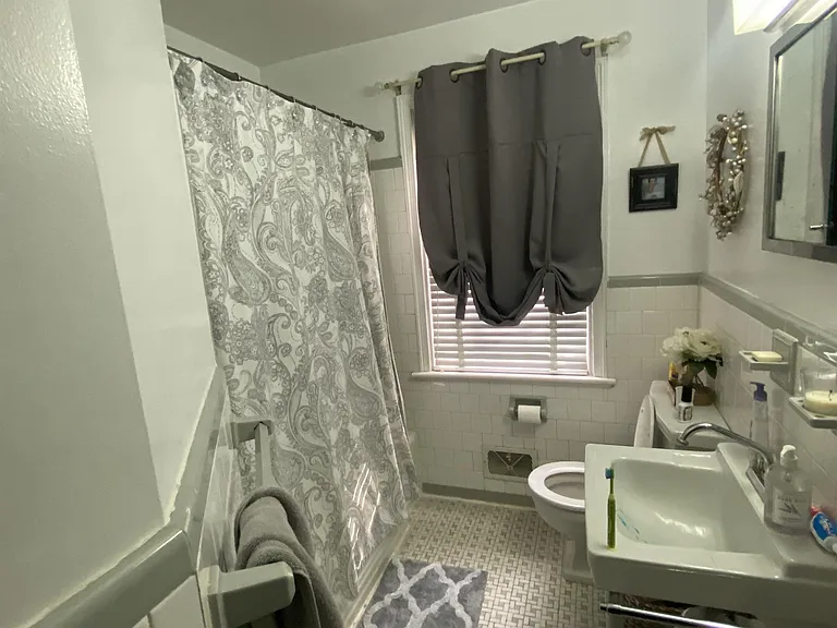 6518 Park Ave — Photo 7