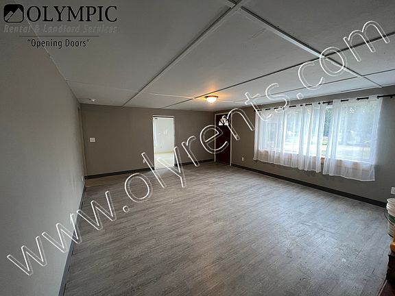 005 Living Room (1)_02032023