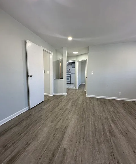 264 Shaler Blvd #2 — Photo 6