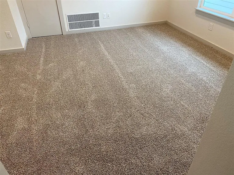 112 New Hampton Way — Photo 12