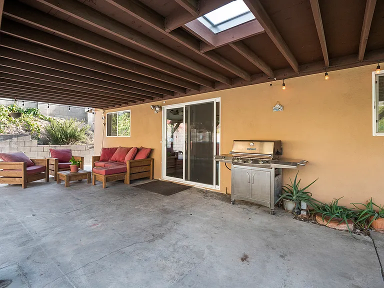 18603 Fairweather St — Photo 29
