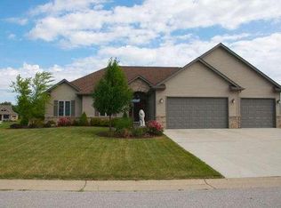 6624 Altamount Cir, Racine, WI 53406