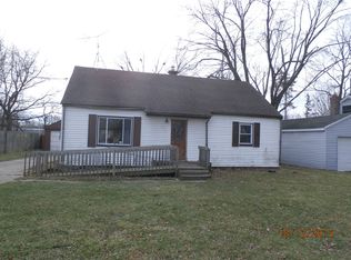 540 Armstrong Rd, Lansing, MI 48911