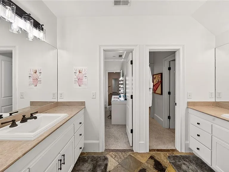 3669 Cochise Dr SE — Photo 56