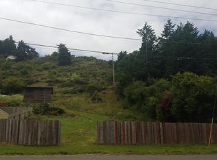 61 Belleview Ave, Rio Dell, CA 95562