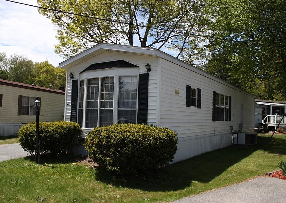 1st image of 21 Gladys Dr