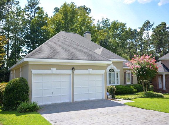 2nd image of 624 Saw Grass Dr