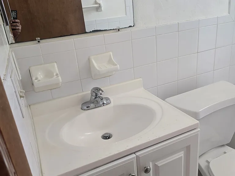 765 Georgia St — Photo 26