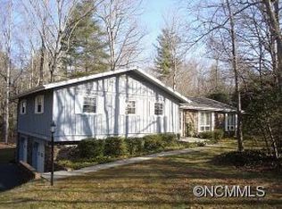 125 Brandon Rd, Hendersonville, NC 28739