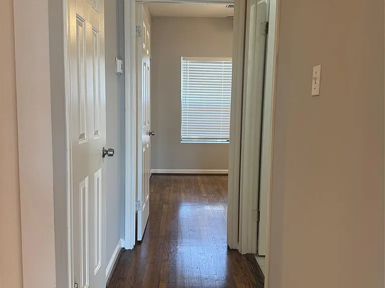 4007 Bute St #4 — Photo 15