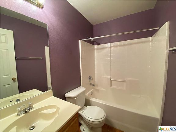 4th image of 1311 Katelyn Cir