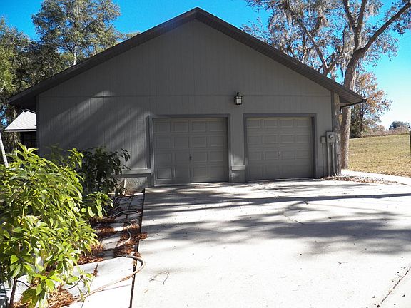 3rd image of 1250 SW Shorewood Dr