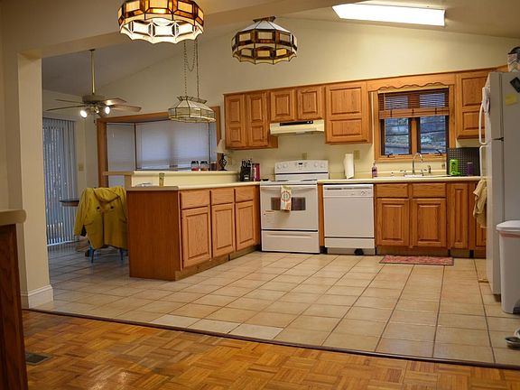 4th image of 5681 Fullview Heights Dr #A