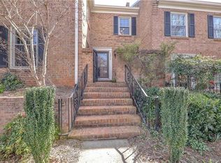 6836 Constitution Ln, Charlotte, NC 28210