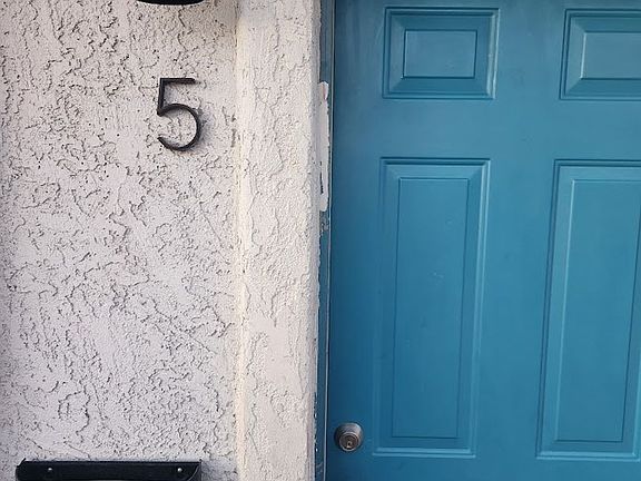 4th image of 4042 S 17th St #5