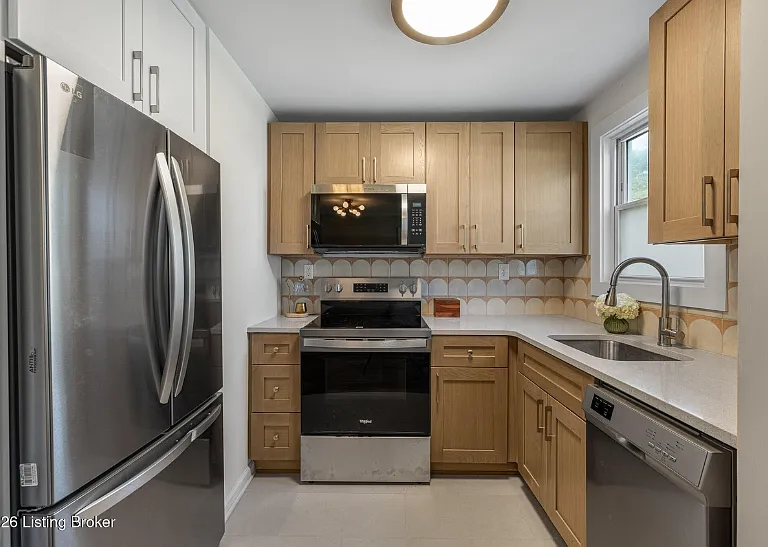 664 Lynn St #102 — Photo 1