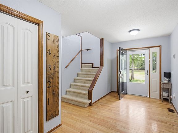 3rd image of 646 Flat Shoals Rd