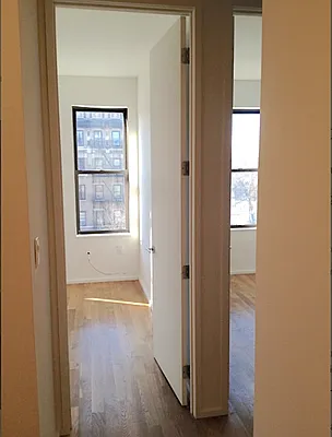 Rented by New Holland Residences | media 26