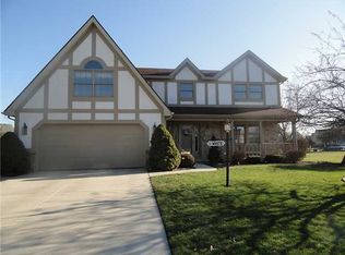 26704 Mohawk Dr, Perrysburg, OH 43551