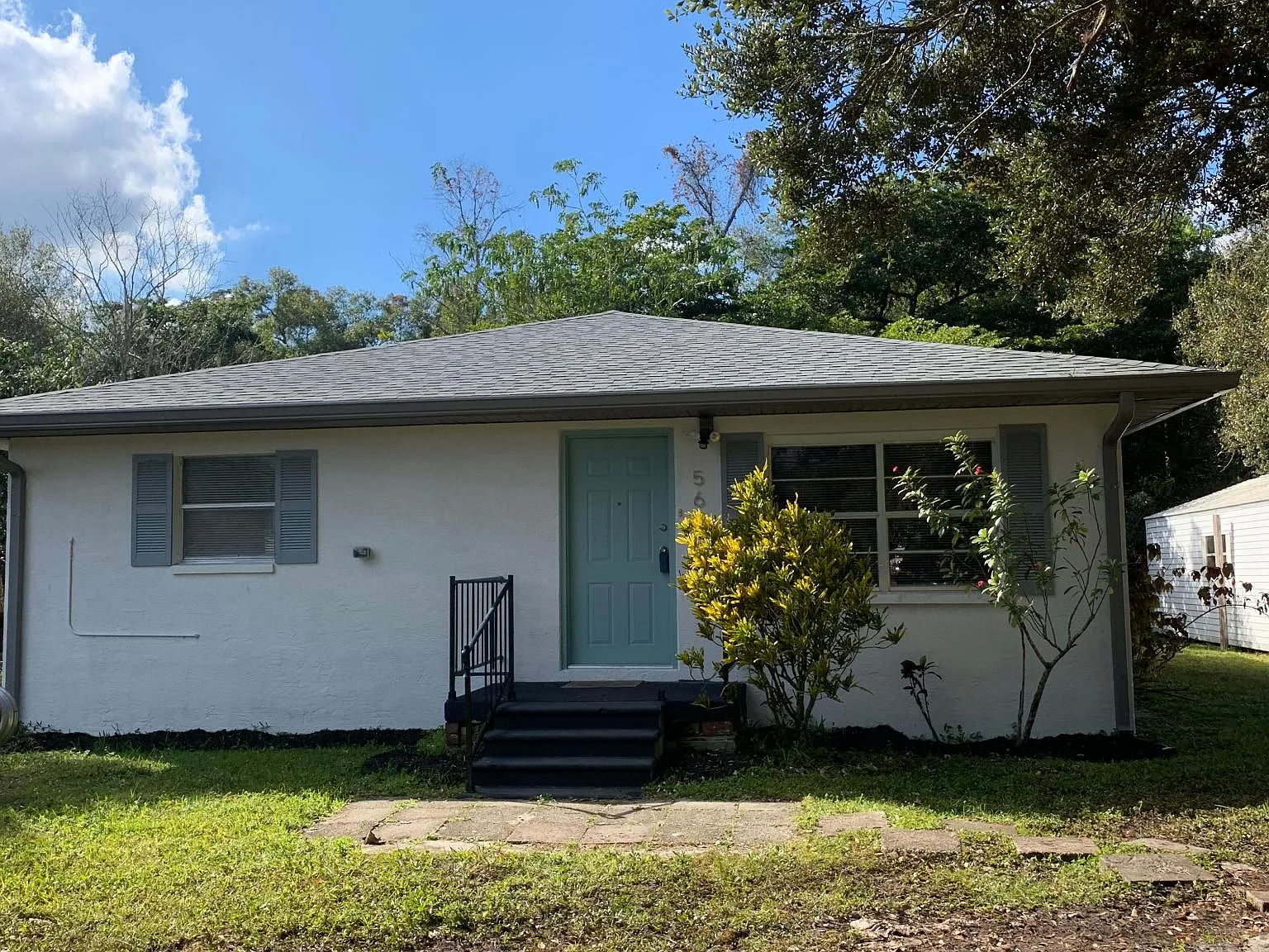 2 bed, 1.5 bath, 1280 sqft, $1,900 — Photo 3
