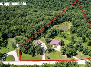 51 Hall Store Rd, Eldon, MO 65026