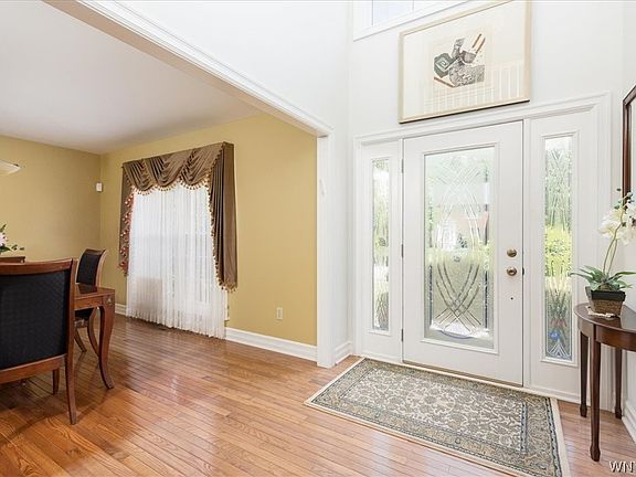 3rd image of 32 Forrester Ct