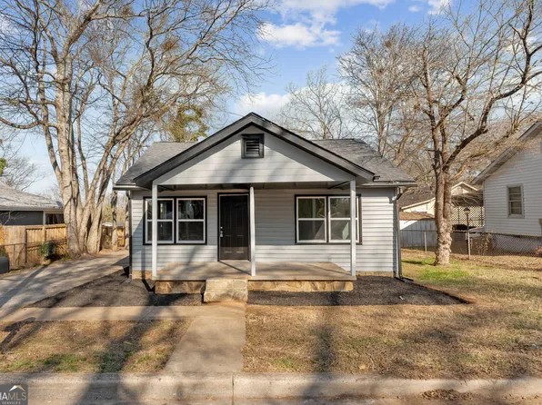 407 E 19th St SW, Rome, GA 30161