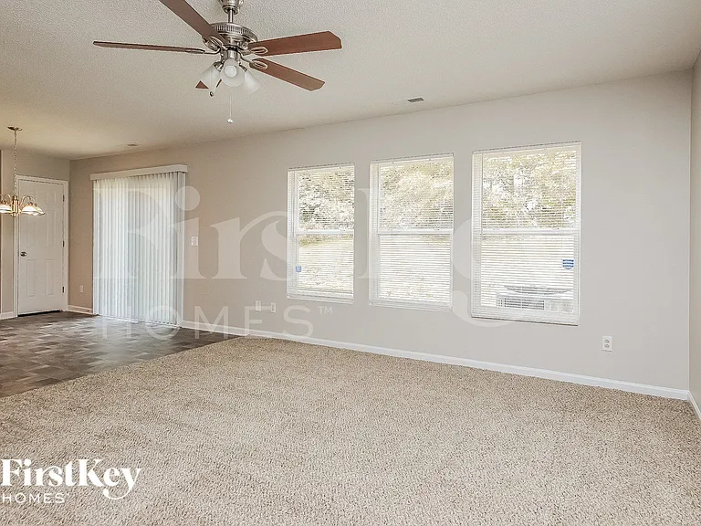 6021 Namozine Ct — Photo 4