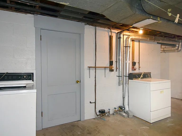3152 Glendale Ave #1 — Photo 16