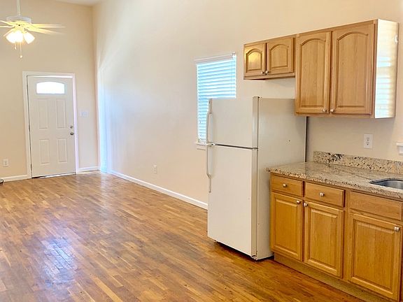 5th image of 2539-41 Gravier St #2541