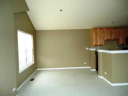 4th image of 429 E Pine Lake Cir
